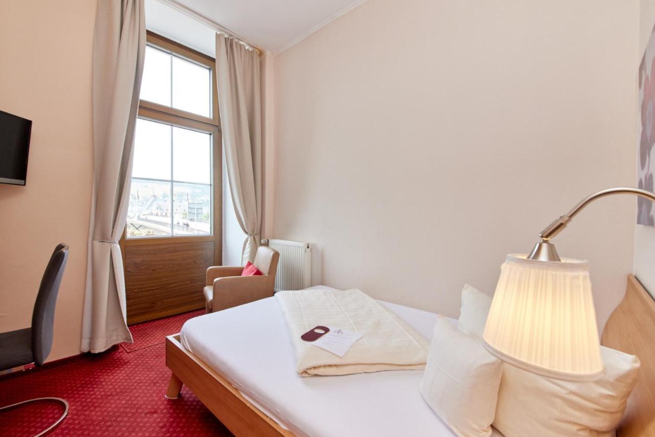 Moselhotel Roemischer Kaiser Verbandsgemeinde Verbandsgemeinde Bernkastel-Kues Buitenkant foto